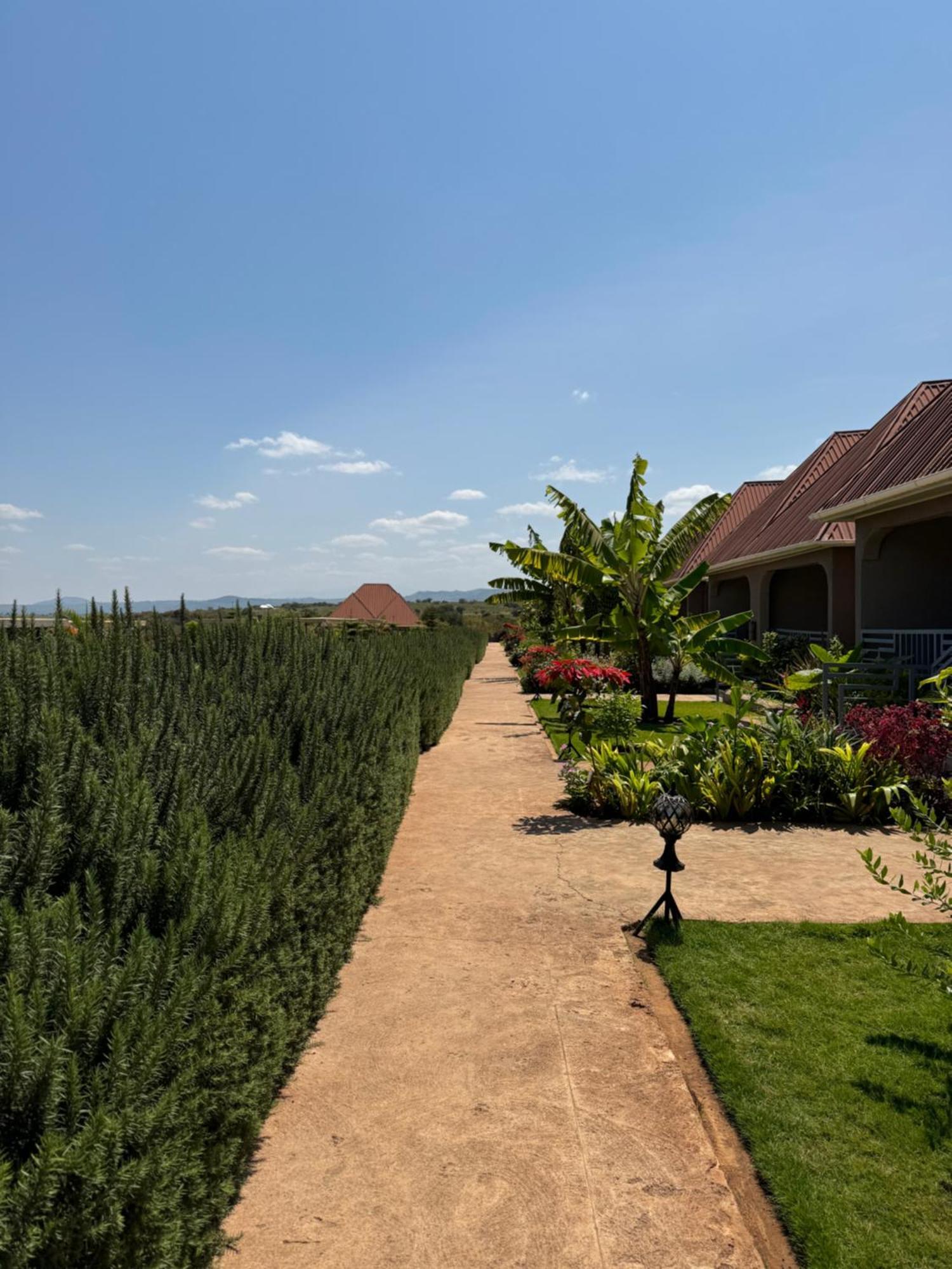 Heart And Soul Lodge Karatu Buitenkant foto